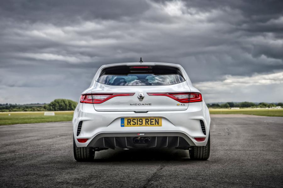  Renault Megane R.S. Trophy-R 2019 года  (UK) (фото 7 из 46)